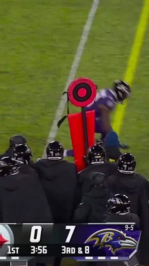 Russell Wilson makes it look easy ?‍?