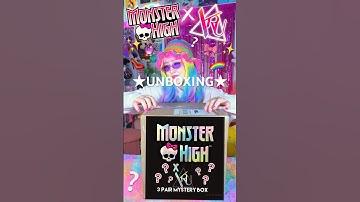 MONSTER HIGH YRU SHOES MYSTERY BOX!? 😳👀📦 UNBOXING & *HONEST* REVIEW! 🎀★💫 #shorts #unboxing