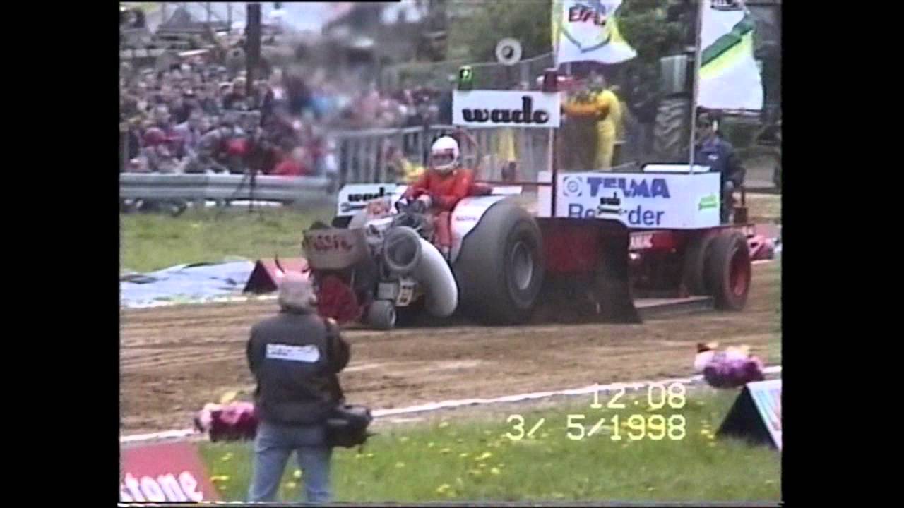 Tractor Pulling video mix with Killer, Cat, Fighter Popeye, Century Fox and more