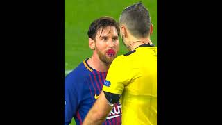 Messi vs Referee 😈