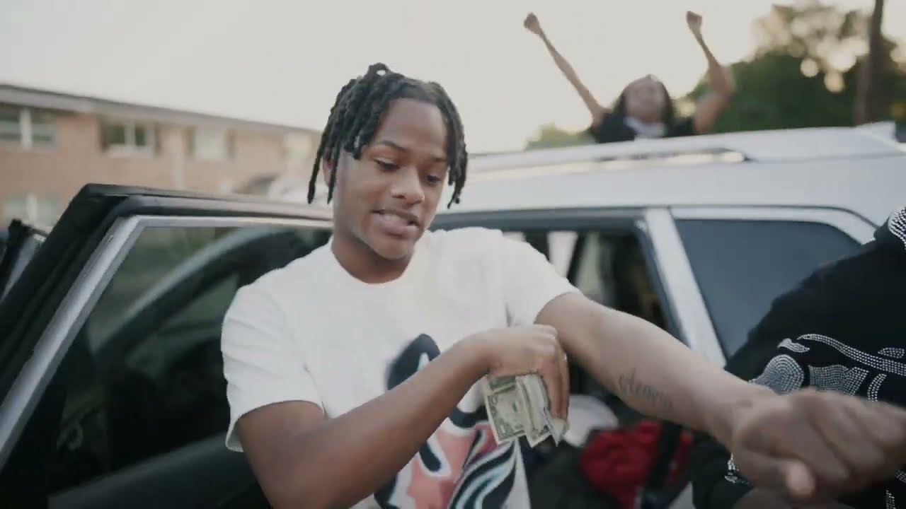 Guarda Day1 Lil Willie - Cold Hearted (Official Video) su YouTube Guarda Day1 Lil Willie - Cold Hearted (Official Video) su YouTube
