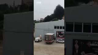 Дома под угрозой. Мощный пожар в Екатеринбурге #shorts