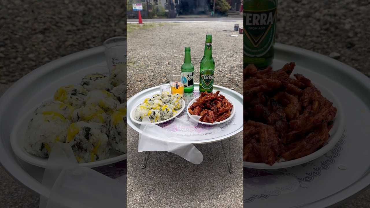 닭발을 먹는 일본아재 #shorts #koreanfood