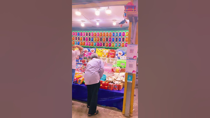 Grandpa 82yrs darts balloon pop #shorts #balloon