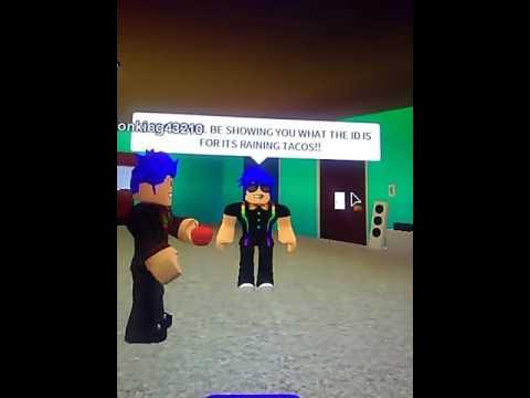 Код тако роблокс. Raining Tacos Roblox ID. Тако из РОБЛОКСА. Тако из Roblox. Фото Такос Roblox.