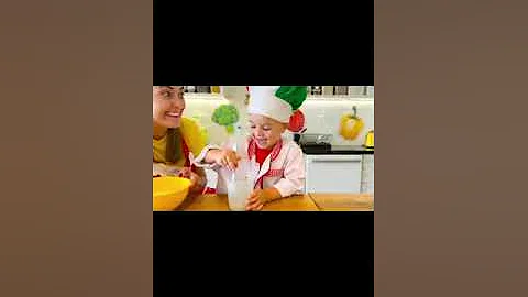 chris and Mom learn to cook pizz