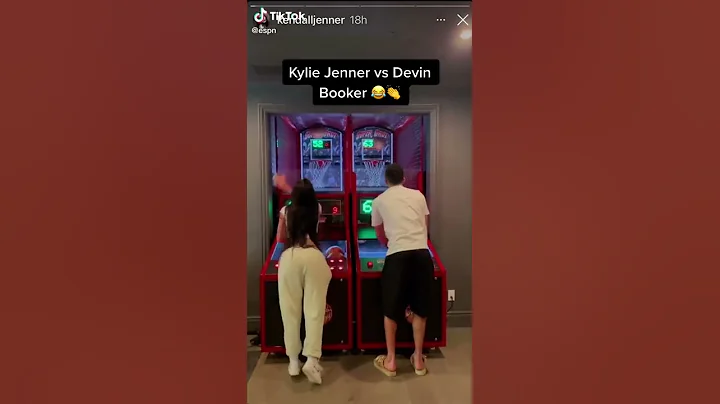 Kylie Jenner and Devin Booker went at it in Pop-a-Shot 😂 @kendalljenner @kyliejenner #shorts - 天天要闻