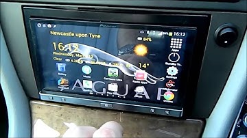 AppRadio connected to three phones