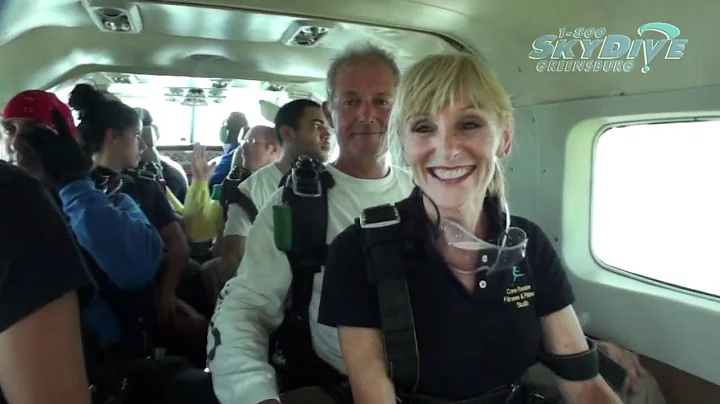 Janet Vaughn's Tandem skydive!