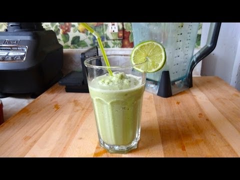 matcha-green-tea-smoothie---super-delicious!