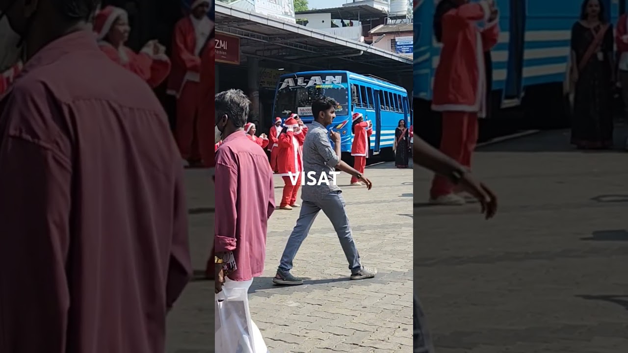 Visat Students Santa@ Piravom Bus Stand