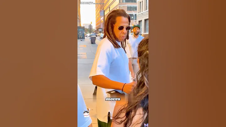 After 50 Cent posted a photo mocking Jay-Z, Jay-Z responded with three moves. #50cent #jayz