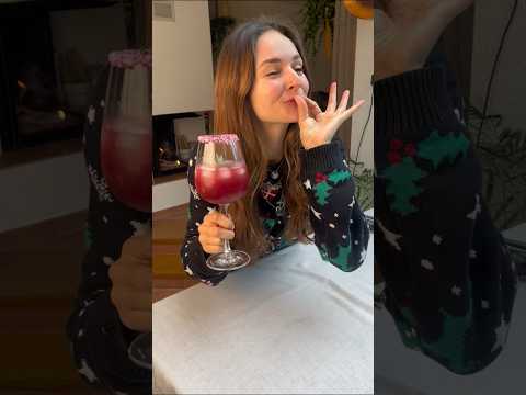 Was bringt mehr Glück als mit einem alkoholfreien Mistletoe Margarita anzustossen? ☺️