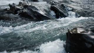 Piano Floating notes with calming music and stunning video of a beautiful river flow screenshot 2