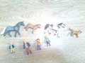 Ref:ql5WoiPjwaE La famille des playmobil et les cheuvaux