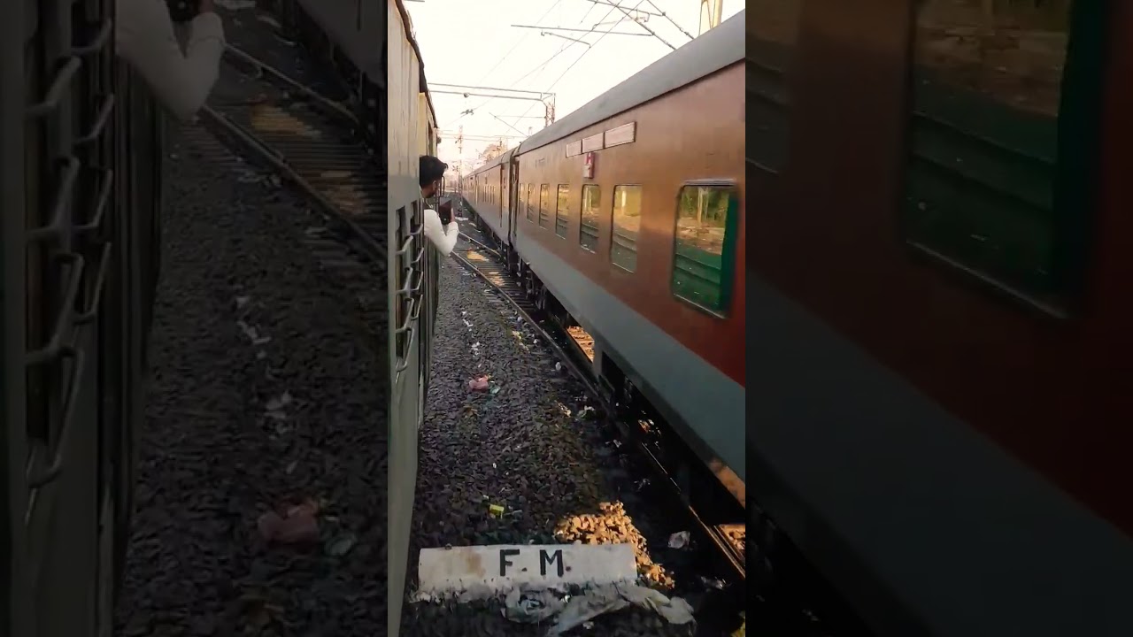 Rajdhani Super fast Train Arrival And Memu Departure from Asn