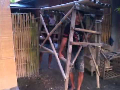 mau-ngintip-cewek-mandi