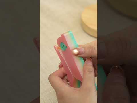 Cutting filament has never felt this good. #3dprinting #filamentcutter #creator5  #flashforge #fyp