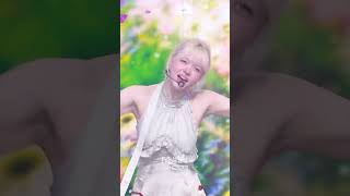 NMIXX - Heavy Serenade #エンミックス #엔믹스 #Heavy_Serenade #Shorts #MusicBank | KBS WORLD TV