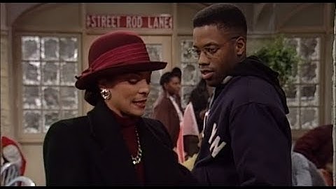 A Different World: 5x14 - Whitley goes on a date in front of Dwayne