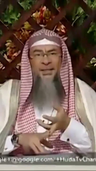 Wiping over the socks during wudhu. #assimalhakeem