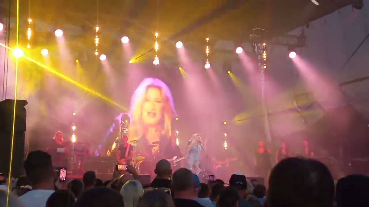 Beata i Bajm - Bliżej (Designer Outlet Sosnowiec 21.09.2024)