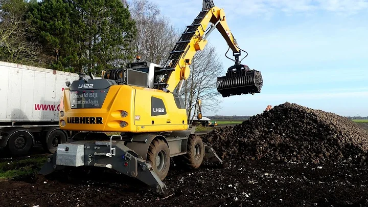 Bieten laden met de LIEBHERR LH 22. Ronald Bijl Mu...