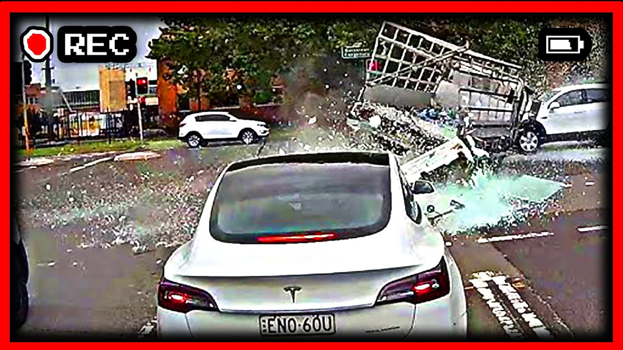 Идиоты в машинах на один час | 2