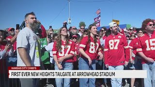 Hundreds of fan line up for "New Heights" Tailgate at Arrowhead