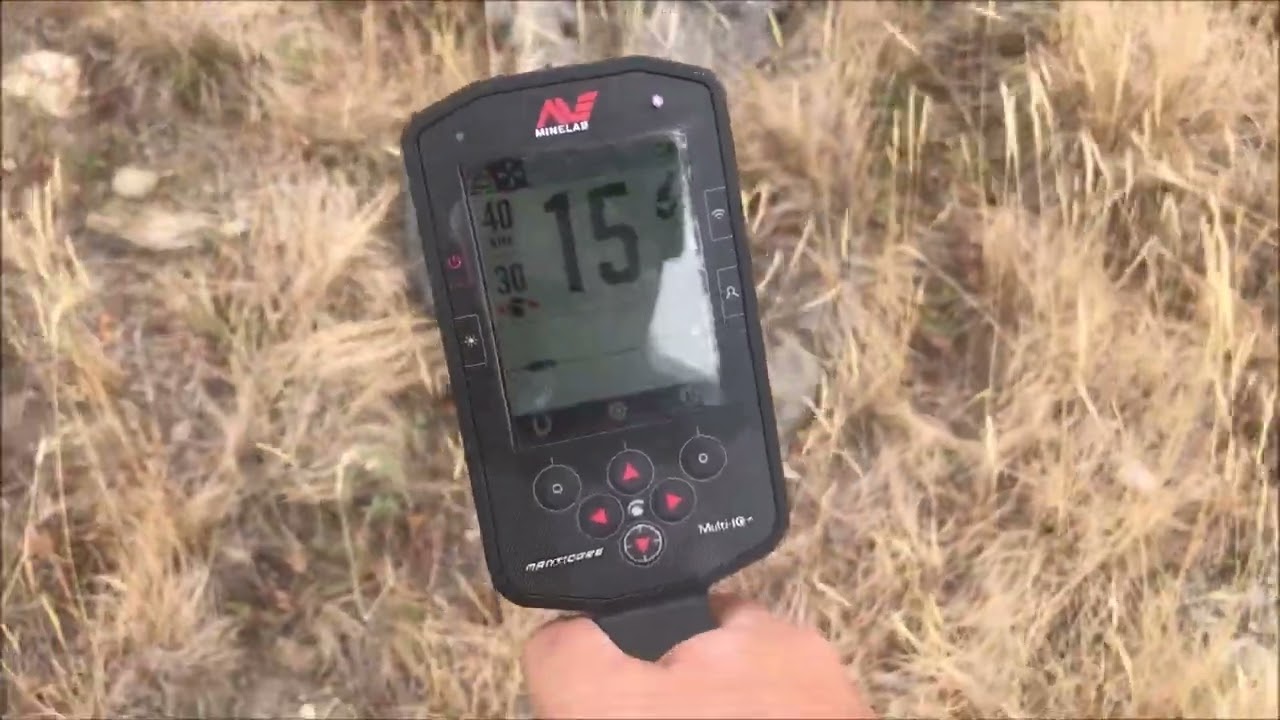 Minelab Manticore for prospecting under high voltage power lines
