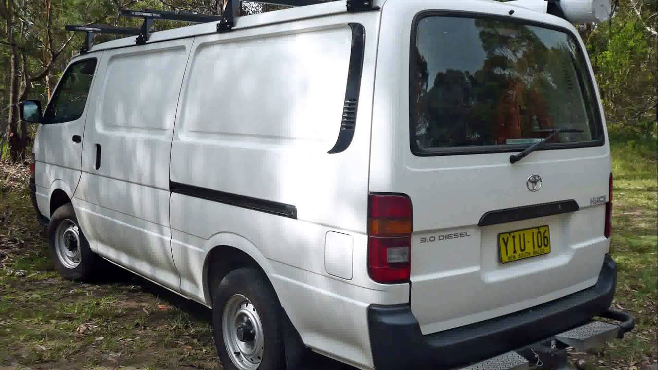 Toyota hiace 2004