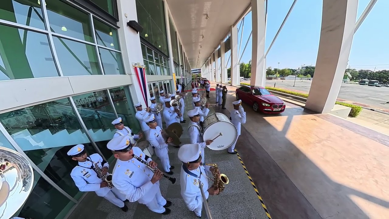 สรรเสริญพระบารมี วงโยธวาทิต กรมดุริยางค์ทหารบก