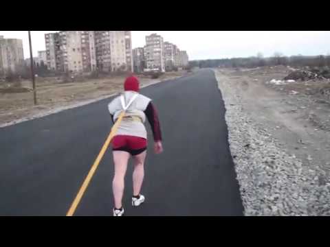 მანქანის გაწევა 2 კილომეტრზე : ))