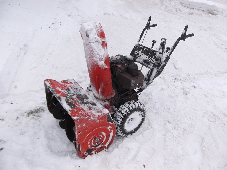 Ariens ST828 Cold start and blowing snow YouTube