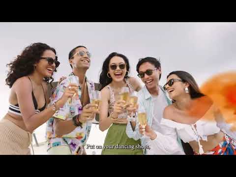 Celebrate Holi with Shisen Fox #KabHaiHoli #GetTheFoxOut