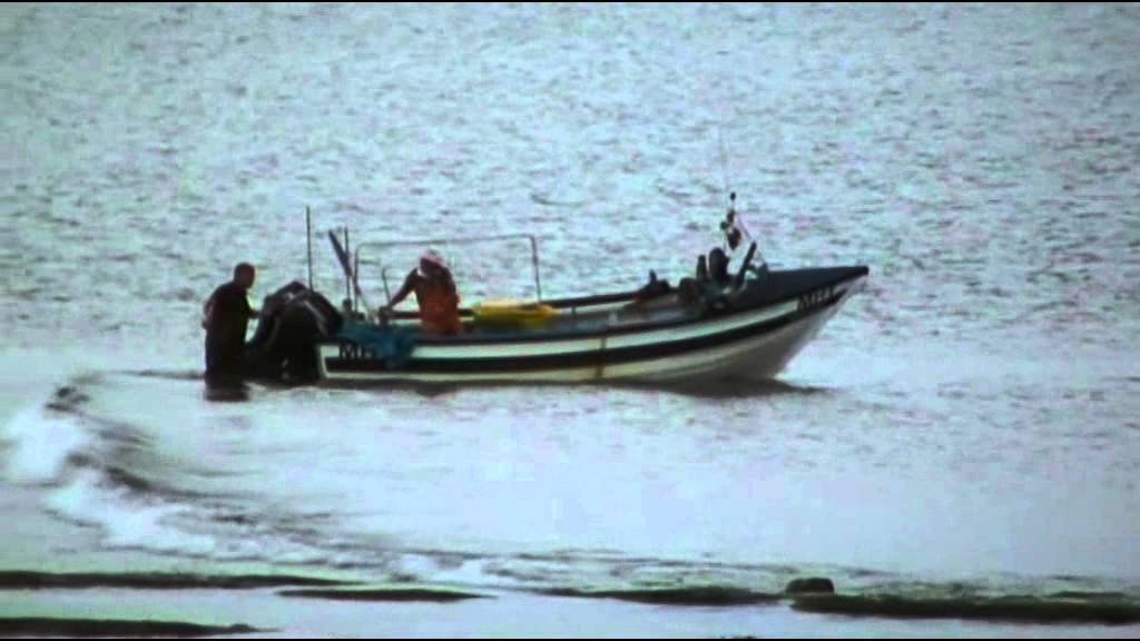 Nicola Jayne fishing boat being launched at Redcar, July 2011 - YouTube