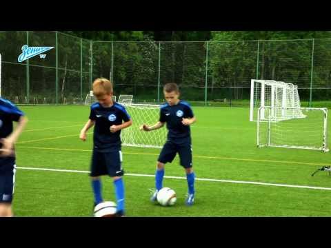 Видео: Заслужава ли си да дадете предучилищна възраст на футболната секция