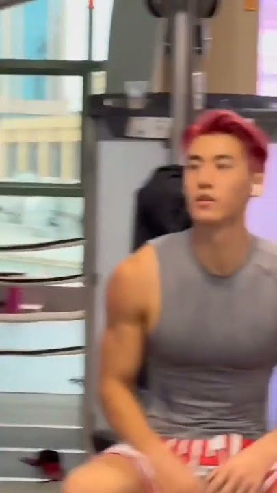 🤫 #abs #douyin #korea #gym #bodybuilder #shorts #shortvideo #short