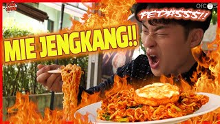 [KORSUB] LAMBUNG KU MENANGIS! PEDESNYA MIE JENGKANG LEVEL 1 AJA 75 BIJI CABE?? || 미치게 매운 인니 미고랭