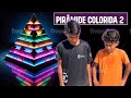 monte a pirâmide colorida 2