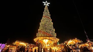 Non, la photo du marché de Noël allemand lourdement gardé n'est pas réelle.