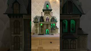 ADDAMS FAMILY MOVIE CLOCK - Full Size Replica with Animations & Sound - Instructables.com #shorts