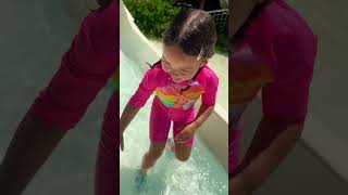 Funny baby jumping off the slide #AlbaJuli #waterpark #kids #slide