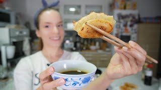 GYOZA - Japanske knedle punjene svinjetinom i kupusom (Japanese Dumplings)