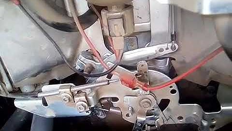 governor and throttle on Kholer 7000 series