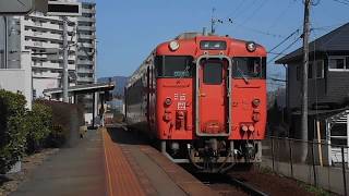 山口線山口行き普通列車（キハ40系）・上山口駅を発車