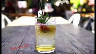 Gin Fizz 🍹 Mixing Style #cocktailstraveler#
