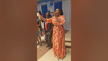 Mary Lincon ,Njeru Thiga,Pst Ann Lawrence ,Mr and Mrs Rev Thuita CFF kent singing Kiriko song