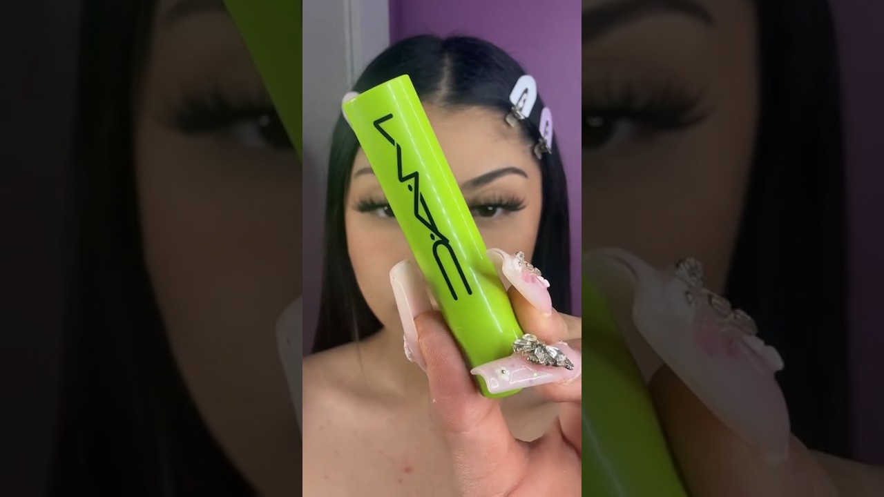 Mac Squirt Lip Plumping Gloss💚😱 By: @MakeupByChina 