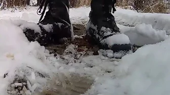 army boots crush cake